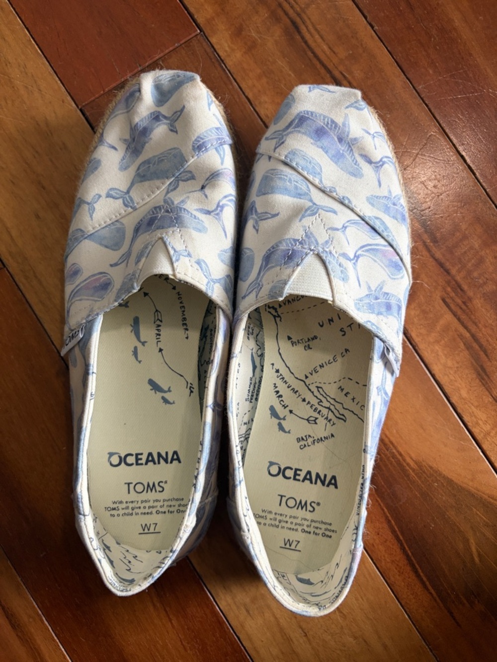TOMS Oceana White Canvas Slip-Ons with Light Blue Whale Print